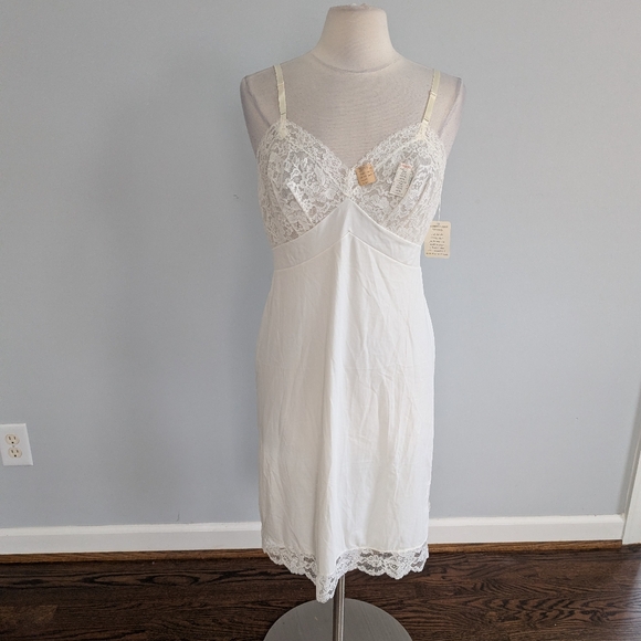 NEW Vintage Women's Vanity Fair 36 Slip Star White Deadstock - Picture 2 of 7